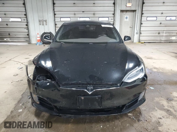 2016 Tesla Model S 70 with VIN 5YJSA1E13GF157708, listed as a Copart auction lot 57911925 with 131,606 mi miles and Clean title. Bid and sale history available at DreamBid. Image 5.