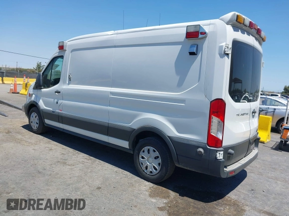 2017 Ford Transit z VIN 1FDYR2CM3HKA31676, wystawiony jako IAAI lot #42641414 z przebiegiem 315 686 mil mil oraz . Historia ofert i sprzedaży dostępna na DreamBid. Obrazek 3.