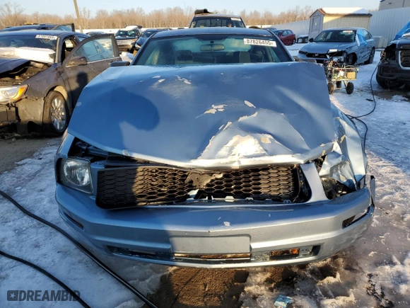 2005 Ford Mustang Deluxe with VIN 1ZVFT80N555134599, listed as a Copart auction lot 87826455 with 208,306 mi miles and Non Repairable. Bid and sale history available at carsss.com. Image 5.