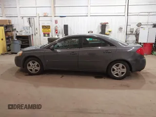2007 Pontiac G6 1SV Value Leader with VIN 1G2ZF58B974258646, listed as a IAAI auction lot 42029315 with 142,671 mi miles and . Bid and sale history available at carsss.com. Image 14.