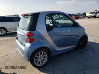 2013 Smart fortwo Pure with VIN WMEEJ3BA6DK674305, listed as a Copart auction lot 56100835 with 78,158 mi miles and Salvage title. Bid and sale history available at DreamBid. Image 3.