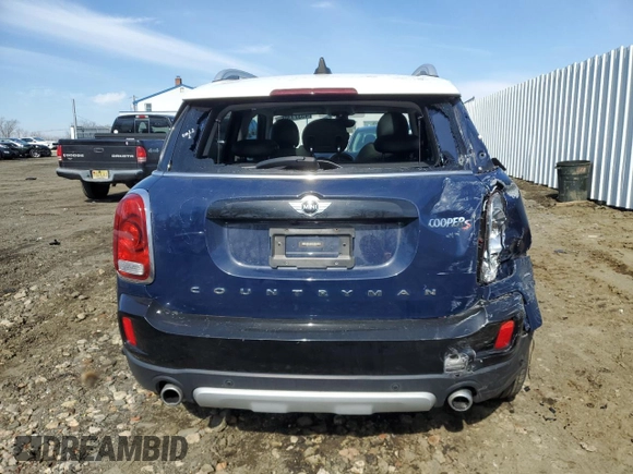 2018 MINI Countryman Cooper S with VIN WMZYT5C34J3E62254, listed as a Copart auction lot 45371305 with 25,475 mi miles and Salvage title. Bid and sale history available at DreamBid. Image 6.