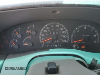 1998 Ford Expedition z VIN 1FMRU18W8WLB66053, wystawiony jako Copart lot #57496725 z przebiegiem 214 030 mil mil oraz Szkoda całkowita • Salvage title. Historia ofert i sprzedaży dostępna na DreamBid. Obrazek 9.