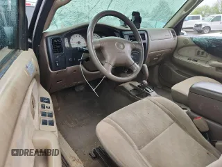 2004 Toyota Tacoma с VIN 5TEHN72N04Z319006, выставлен на аукционе Copart как лот 56430005 с пробегом 256 728 миль миль и Списание • Salvage title. История ставок и продаж доступна на DreamBid. Изображение 8.