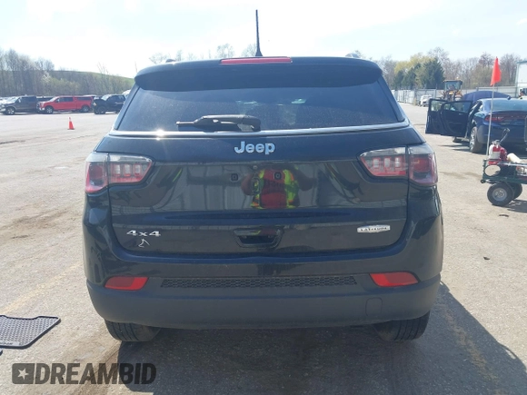 2018 Jeep Compass Latitude with VIN 3C4NJDBB1JT265894, listed as a IAAI auction lot 42109967 with 92,944 mi miles and . Bid and sale history available at DreamBid. Image 17.