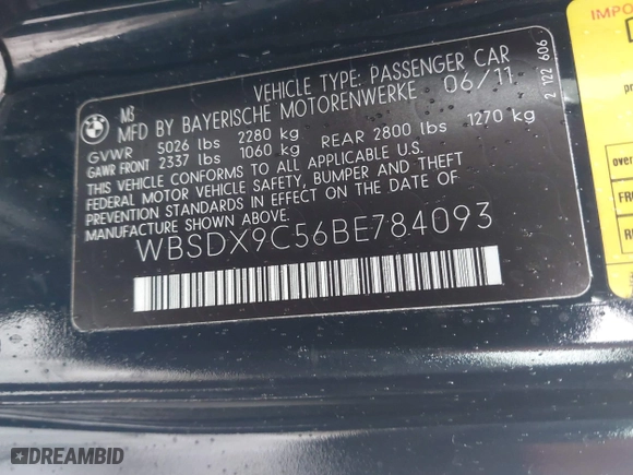 2011 BMW M3 with VIN WBSDX9C56BE784093, listed as a IAAI auction lot 41564377 with 1 mi miles. Bid and sale history available at carsss.com. Image 9.
