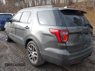 2016 Ford Explorer Sport z VIN 1FM5K8GT6GGC83628, wystawiony jako IAAI lot #41546631 z przebiegiem 85 712 mil mil oraz . Historia ofert i sprzedaży dostępna na DreamBid. Obrazek 3.