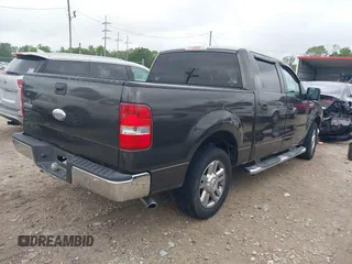 2006 Ford F-150 XLT with VIN 1FTRW12W96FA87318, listed as a IAAI auction lot 41936492 with 221,709 mi miles. Bid and sale history available at carsss.com. Image 4.