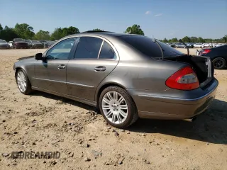 2008 Mercedes-Benz E 350 Luxury z VIN WDBUF56X08B239323, wystawiony jako Copart lot #53938545 z przebiegiem 173 437 mil mil oraz Szkoda całkowita • Salvage title. Historia ofert i sprzedaży dostępna na DreamBid. Obrazek 2.