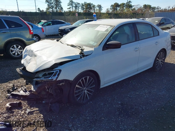 2016 Volkswagen Jetta Sport с VIN 3VWD17AJ6GM280459, выставлен на аукционе IAAI как лот 40811458 с пробегом 46 902 миль миль и . История ставок и продаж доступна на DreamBid. Изображение 20.