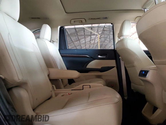 2015 Toyota Highlander Limited with VIN 5TDDCRFHXFS008056, listed as a Copart auction lot 58560055 with 157,155 mi miles and Salvage title. Bid and sale history available at DreamBid. Image 11.