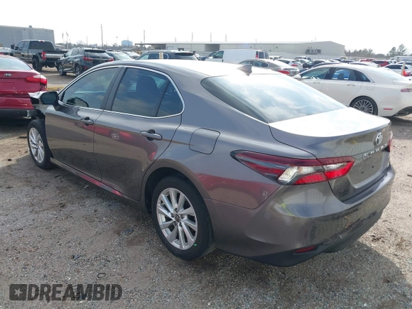 2024 Toyota Camry LE with VIN 4T1R11AK4RU224187, listed as a IAAI auction lot 41574910 with 24,803 mi miles. Bid and sale history available at carsss.com. Image 3.