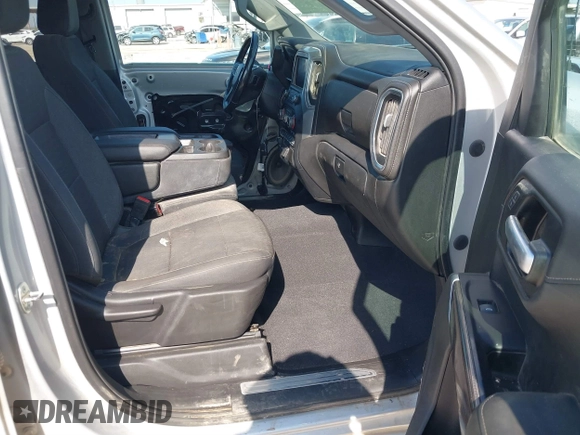 2020 Chevrolet Silverado 1500 LT with VIN 1GCUYDED4LZ240844, listed as a IAAI auction lot 41864044 with 128,665 mi miles and . Bid and sale history available at DreamBid. Image 5.