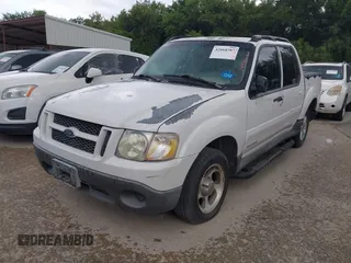 2004 Ford Explorer Sport Trac XLS z VIN 1FMZU67K04UA15789, wystawiony jako IAAI lot #42668387 z przebiegiem 358 240 mil mil oraz . Historia ofert i sprzedaży dostępna na DreamBid. Obrazek 2.