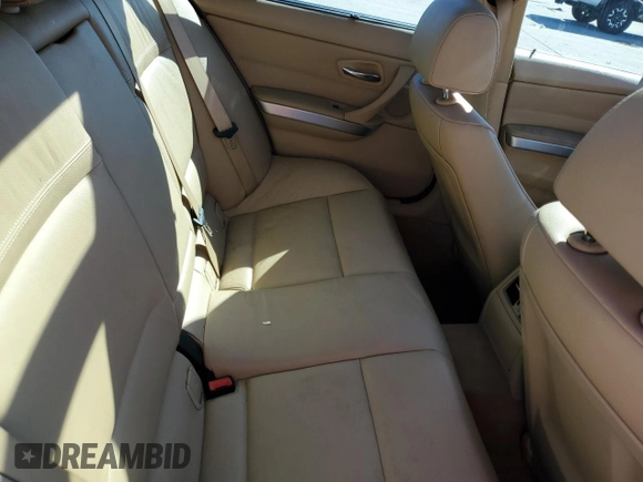 2011 BMW 3 Series 328i xDrive with VIN WBAUU3C52BA542516, listed as a Copart auction lot 81572764 with Not Provided miles and Salvage Title. Bid and sale history available at DreamBid. Image 11.