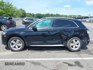2018 Audi Q5 Premium Plus z VIN WA1BNAFY5J2237208, wystawiony jako IAAI lot #39738297 z przebiegiem 93 523 mil mil oraz . Historia ofert i sprzedaży dostępna na DreamBid. Obrazek 14.