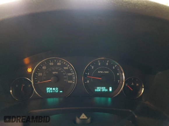 2006 Jeep Commander Limited with VIN 1J8HG58N96C300664, listed as a Copart auction lot 56022715 with 203,172 mi miles and Salvage title. Bid and sale history available at DreamBid. Image 9.