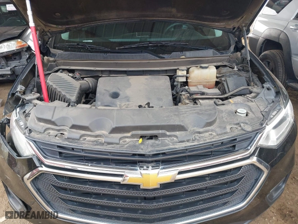 2018 Chevrolet Traverse LS with VIN 1GNERFKW1JJ105973, listed as a IAAI auction lot 41939730 with 153,336 mi miles. Bid and sale history available at carsss.com. Image 10.