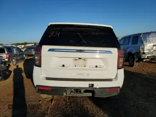 2022 Chevrolet Tahoe Commercial z VIN 1GNSCLED9NR248304, wystawiony jako Copart lot #84294364 z przebiegiem Nie podano mil oraz Czysty tytuł • Clean title. Historia ofert i sprzedaży dostępna na DreamBid. Obrazek 6.