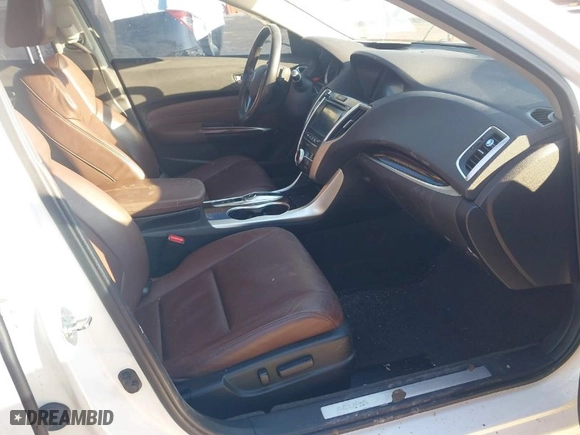 2015 Acura TLX V6 Tech with VIN 19UUB2F57FA000690, listed as a IAAI auction lot 41391337 with 171,793 mi miles. Bid and sale history available at carsss.com. Image 5.