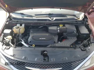2017 Chrysler Pacifica Touring L Plus с VIN 2C4RC1EGXHR677889, выставлен на аукционе Copart как лот 60349645 с пробегом 95 316 миль миль и Чистый • Clean title. История ставок и продаж доступна на DreamBid. Изображение 12.