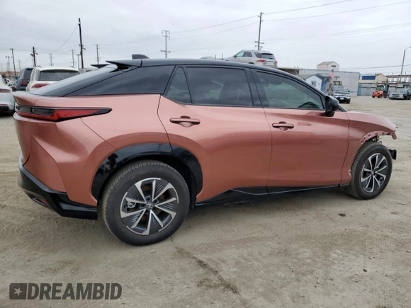 2024 Lexus RZ 450e Premium with VIN JTJAAAAB0RA024522, listed as a Copart auction lot 53356995 with 885 mi miles and Salvage title. Bid and sale history available at DreamBid. Image 3.