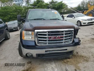 2008 GMC Sierra 2500HD SLT z VIN 1GTHK29648E119149, wystawiony jako Copart lot #73395794 z przebiegiem 98 656 mil mil oraz Szkoda całkowita • Salvage title. Historia ofert i sprzedaży dostępna na DreamBid. Obrazek 5.