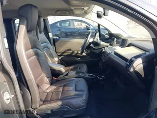 2015 BMW i3 with VIN WBY1Z4C53FV502262, listed as a IAAI auction lot 41746285 with 74,157 mi miles. Bid and sale history available at carsss.com. Image 5.