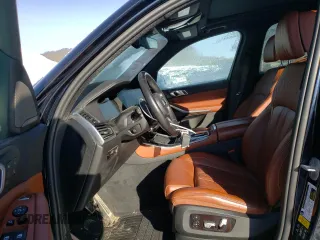 2021 BMW X5 M50i with VIN 5UXJU4C0XM9F65869, listed as a Copart auction lot 41585305 with 41,994 mi miles and Salvage Title. Bid and sale history available at carsss.com. Image 7.