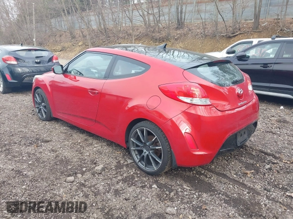2012 Hyundai Veloster w/Black Int z VIN KMHTC6AD4CU072868, wystawiony jako IAAI lot #42029030 z przebiegiem 112 817 mil mil oraz . Historia ofert i sprzedaży dostępna na DreamBid. Obrazek 3.