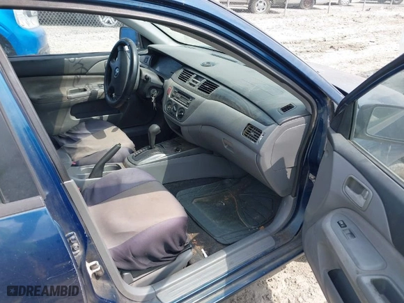 2006 Mitsubishi Lancer ES with VIN JA3AJ26E46U063618, listed as a IAAI auction lot 42035348 with 177,985 mi miles. Bid and sale history available at carsss.com. Image 5.