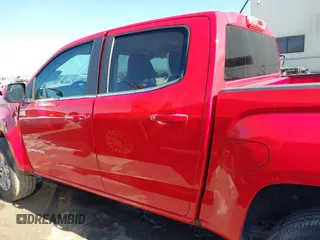 2020 GMC Canyon 2WD SLE with VIN 1GTG5CEN5L1120042, listed as a IAAI auction lot 41646040 with 66,787 mi miles. Bid and sale history available at carsss.com. Image 15.