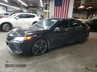 2019 Toyota Camry XSE with VIN 4T1B61HK4KU841832, listed as a Copart auction lot 45010195 with 190,347 mi miles and Salvage Title. Bid and sale history available at carsss.com. Image 1.