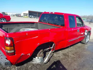2004 GMC Sierra 1500 SLE with VIN 2GTEC19TX41348835, listed as a IAAI auction lot 41446444 with 216,333 mi miles and . Bid and sale history available at DreamBid. Image 18.