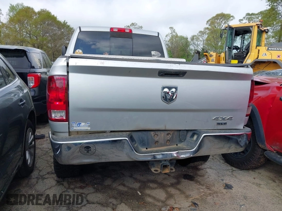 2016 Ram 2500 SLT with VIN 3C6UR5DL9GG210991, listed as a IAAI auction lot 41832164 with 215,098 mi miles. Bid and sale history available at carsss.com. Image 17.