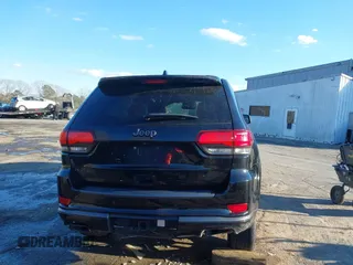 2018 Jeep Grand Cherokee High Altitude with VIN 1C4RJFCG0JC172125, listed as a IAAI auction lot 41343170 with 115,752 mi miles. Bid and sale history available at carsss.com. Image 16.