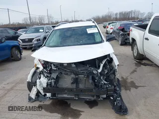 2016 Toyota RAV4 LE with VIN 2T3BFREV5GW532527, listed as a IAAI auction lot 41821876 with 37,577 mi miles and . Bid and sale history available at carsss.com. Image 12.