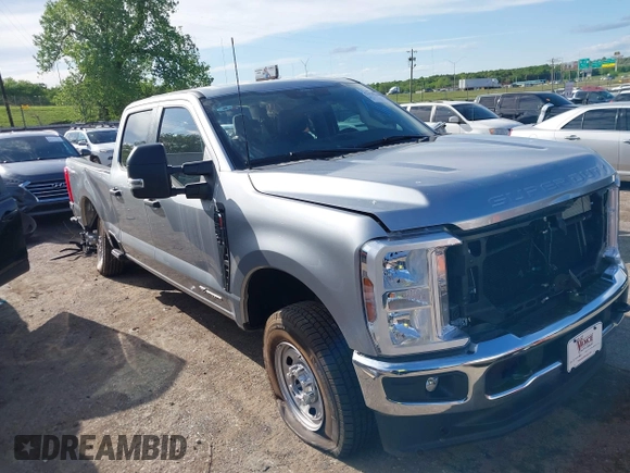 2024 Ford F-250 XL с VIN 1FT7W2BT8REE95869, выставлен на аукционе IAAI как лот 42170240 с пробегом Не указан миль и . История ставок и продаж доступна на DreamBid. Изображение 13.