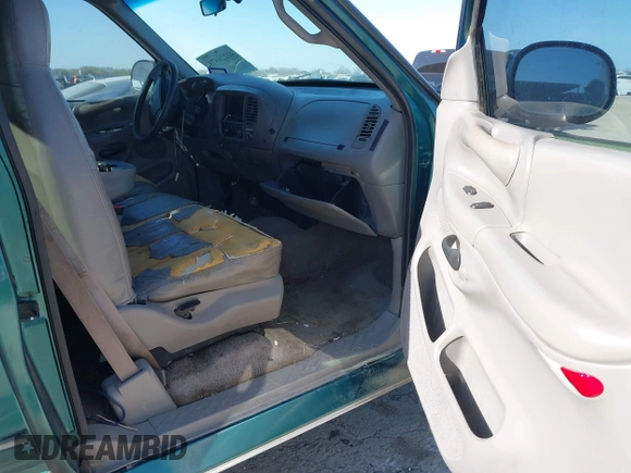 1997 Ford F-150 XL with VIN 1FTEX18L0VKC14651, listed as a IAAI auction lot 41228875 with 251,074 mi miles. Bid and sale history available at carsss.com. Image 5.