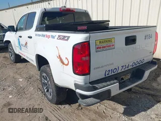 2022 Chevrolet Colorado 2WD Z71 with VIN 1GCGSDEN7N1247036, listed as a IAAI auction lot 41128949 with 41,058 mi miles and . Bid and sale history available at DreamBid. Image 3.