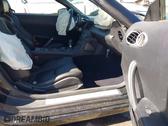 2005 Nissan 350Z Touring with VIN JN1AZ34E25M650632, listed as a IAAI auction lot 41645033 with Not Provided miles. Bid and sale history available at carsss.com. Image 5.