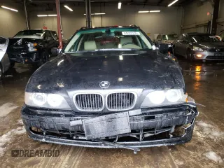 2003 BMW 5 Series 525iAT with VIN WBADS43443GE11057, listed as a Copart auction lot 44243155 with 174,926 mi miles and Salvage Title. Bid and sale history available at carsss.com. Image 5.