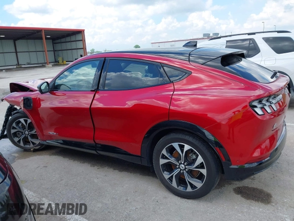 2021 Ford Mustang Mach-E Premium z VIN 3FMTK3R71MMA08132, wystawiony jako IAAI lot #42019112 z przebiegiem 38 024 mil mil oraz . Historia ofert i sprzedaży dostępna na DreamBid. Obrazek 14.