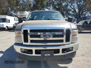 2010 Ford F-250 XL z VIN 1FTSX2BR5AEA72246, wystawiony jako Copart lot #63031345 z przebiegiem 183 466 mil mil oraz Czysty tytuł • Clean title. Historia ofert i sprzedaży dostępna na DreamBid. Obrazek 5.