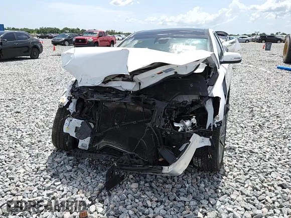 2017 Genesis G80 3.8L z VIN KMHGN4JE5HU167732, wystawiony jako Copart lot #61916625 z przebiegiem Nie podano mil oraz Szkoda całkowita • Salvage title. Historia ofert i sprzedaży dostępna na DreamBid. Obrazek 13.