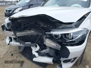 2019 BMW 3 Series 330i xDrive with VIN WBA8Z9C5XKB220819, listed as a IAAI auction lot 41619909 with 46,587 mi miles and . Bid and sale history available at carsss.com. Image 6.
