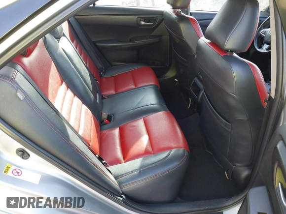 2015 Toyota Camry XLE with VIN 4T1BF1FK8FU106585, listed as a IAAI auction lot 41696231 with 149,390 mi miles. Bid and sale history available at carsss.com. Image 8.