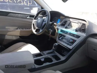 2015 Hyundai Sonata Limited with VIN 5NPE34AFXFH234603, listed as a IAAI auction lot 42073663 with 77,050 mi miles and . Bid and sale history available at carsss.com. Image 5.