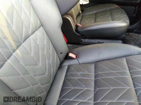 2024 Kia Telluride SX Prestige with VIN 5XYP5DGC8RG505640, listed as a IAAI auction lot 41781775 with 14,232 mi miles and . Bid and sale history available at DreamBid. Image 8.