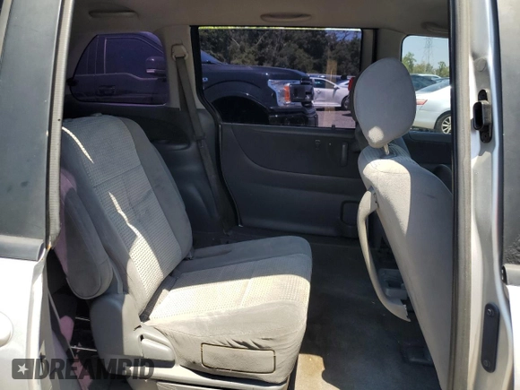 2005 Mazda MPV LX with VIN JM3LW28AX50550048, listed as a Copart auction lot 52915715 with 111,282 mi miles and Salvage title. Bid and sale history available at DreamBid. Image 11.